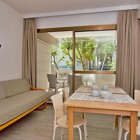 Residence Spiaggia * Линьяно-Саббьядоро