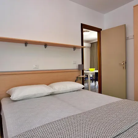 Residence Spiaggia 公寓 *